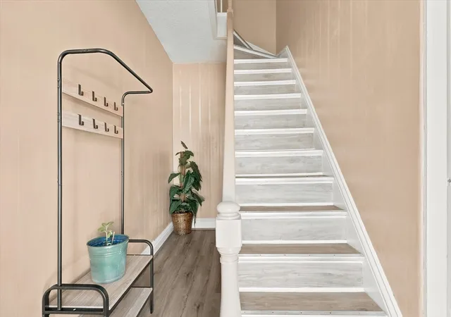 4th image of 114 Central St, Peabody, MA 01960 | MLS# 73566046