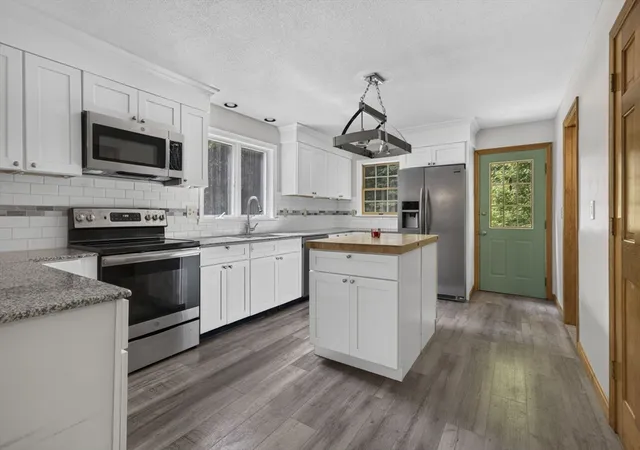 Photo 4 of Single family home for sale at 500 Graves Rd, Conway, MA 01341 | MLS# 73560138 | Listing updated on 2026-09-13