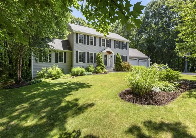 2nd image of 32 Field Road, Medway, MA 02053 | MLS# 73547089