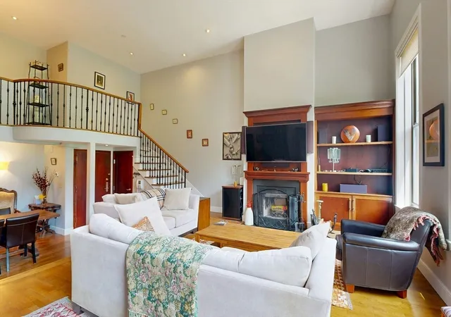 5th image of 201 Newbury St #204, Boston, MA 02116 | MLS# 73529311
