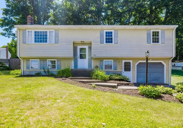 Homes for sale in Milford, MA | 12 Sunset Dr, Milford, MA 01757 | MLS# 73532427
