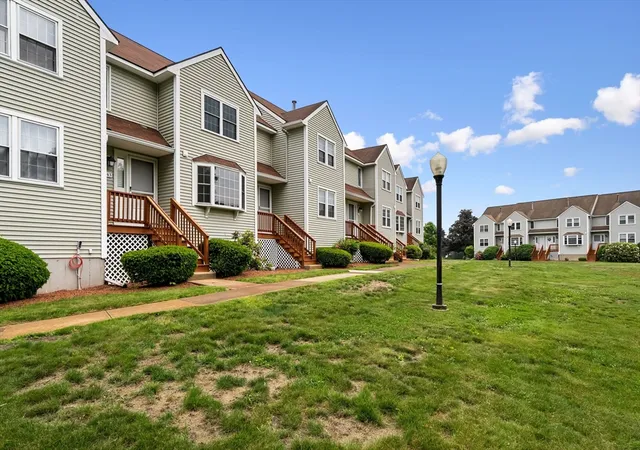 40th image of 144 Patrick Rd #144, Tewksbury, MA 01876 | MLS# 73536589