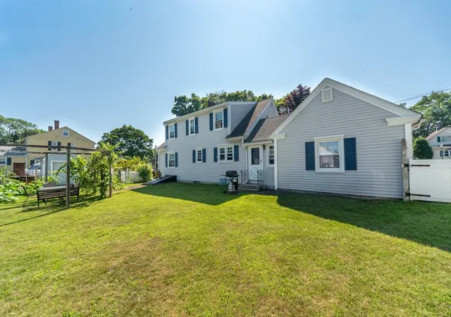 1st image of 117 River St, Hudson, MA 01749 | MLS# 73551290