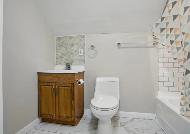 32nd image of 19 Myrtle Ave, Webster, MA 01570 | MLS# 73565340