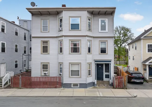 Homes for sale in Boston, MA | 8 Torrey St, Boston, MA 02124 | MLS# 73516308
