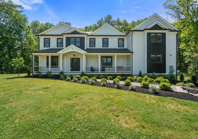 Homes for sale in North Reading, MA | 8 Charles St, North Reading, MA 01864 | MLS# 73531033