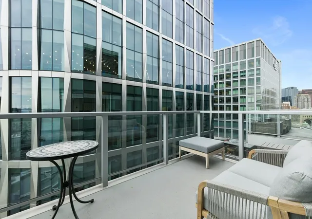 3rd image of 50 Liberty #PH1G, Boston, MA 02210 | MLS# 73495220