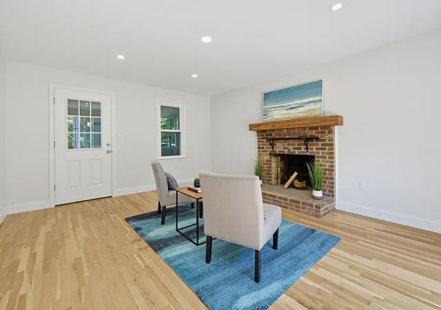 Photo 4 of Sale Pending at 8 Cook Rd, Foxboro, MA 02035 | MLS# 73550863 | Listing updated on 2026-08-20