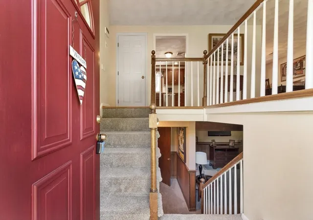 5th image of 22 Northgate Rd, Tewksbury, MA 01876 | MLS# 73555172