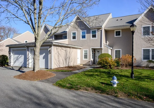 1st image of 6 Schooner Ln #6, Quincy, MA 02171 | MLS# 73456660