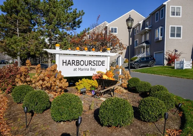4th image of 6 Schooner Ln, Quincy, MA 02649