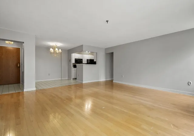Homes for sale in Woburn, MA | 269 Cambridge Rd, Woburn, MA 01801