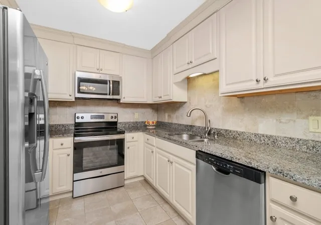 Homes for sale in North Weymouth, MA | 54 Broad Reach #105, North Weymouth, MA 02191 | MLS# 73540315