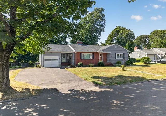1st image of 88 Mifflin Dr, North Andover, MA 01845 | MLS# 73556303