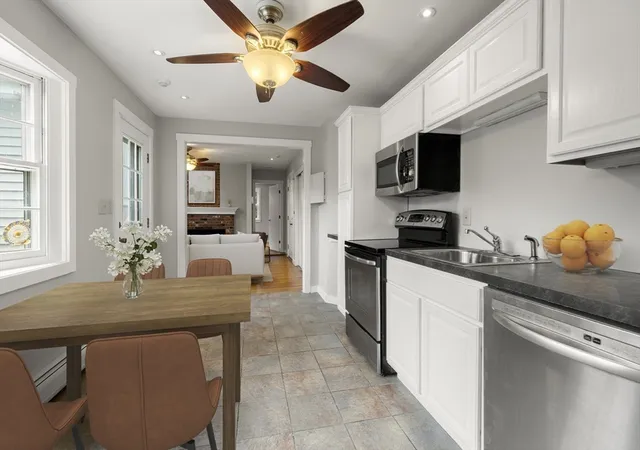 Photo 4 of Condo for sale at 6 Ropewalk Ct #8, Plymouth, MA 02360 | MLS# 73554337 | Listing updated on 2026-08-27
