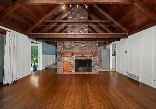 Photo 3 of Sale Pending at 39 Westview Ter, Easthampton, MA 01027 | MLS# 73549965 | Listing updated on 2026-08-04