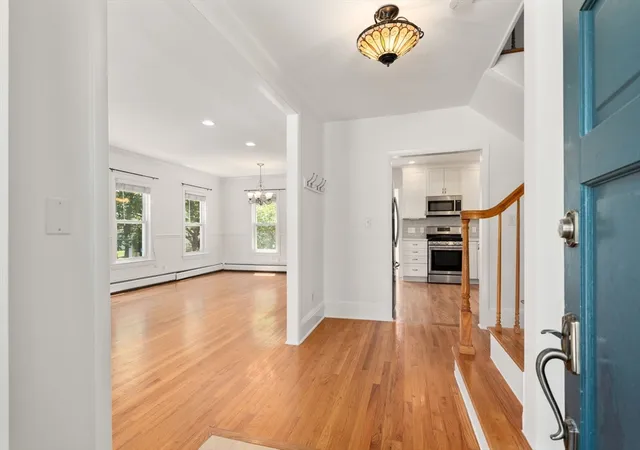 3rd image of 81 Brook Rd #81, Weston, MA 02493 | MLS# 73530825