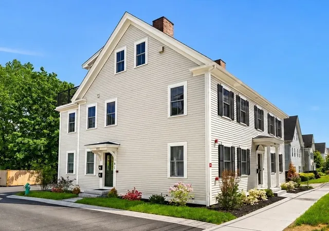 Homes for sale in Amesbury, MA | 101b Market Street #B, Amesbury, MA 01913 | MLS# 73525031