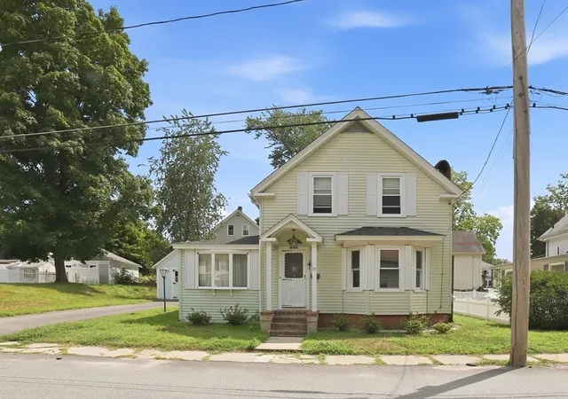 Photo 2 of Single family home for sale at 19 Park St, Maynard, MA 01754 | MLS# 73562780 | Listing updated on 2026-10-04