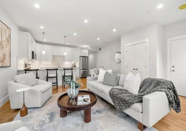 1st image of 9 Downer Ct #4, Dorchester, MA 02122 | MLS# 73565057