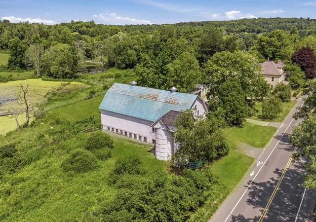 2nd image of 417 Westhampton Rd, Florence, MA 01062 | MLS# 73555754