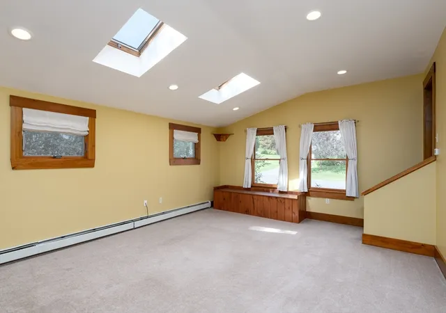 Photo 3 of Single family home for sale at 28 Holt Road, Holden, MA 01520 | MLS# 73568773 | Listing updated on 2026-10-07