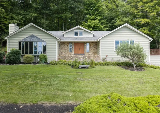 Photo 4 of Single family home for sale at 48 Davis Rd, Millbury, MA 01527 | MLS# 73569524 | Listing updated on 2026-09-16
