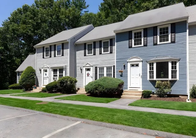 2nd image of 8 Spruce Tree Ln #28, Norton, MA 02766 | MLS# 73558822