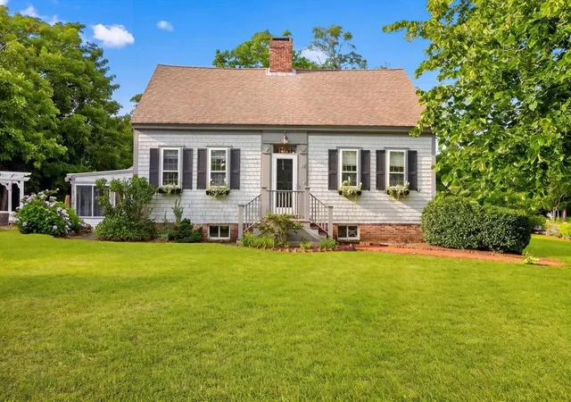 2nd image of 74 Doane Rd, Harwich Port, MA 02646 | MLS# 73559811
