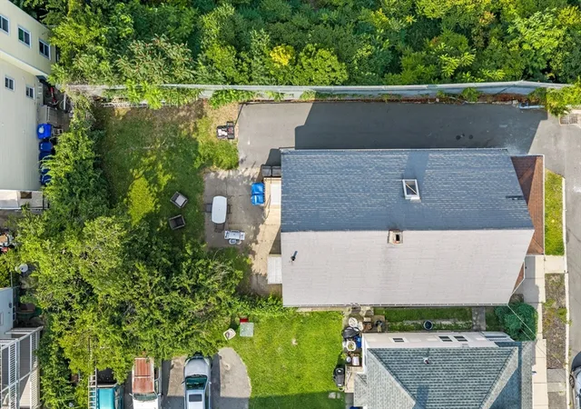 5th image of 53 Cedar Street, Salem, MA 01970 | MLS# 73563991