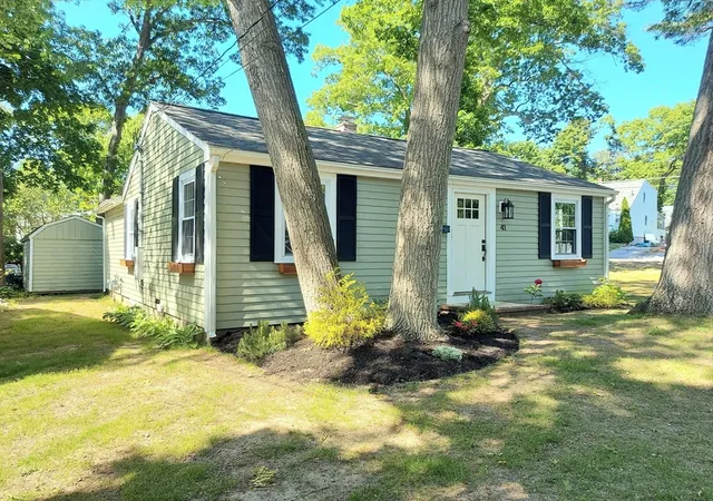 3rd image of 41 Dawes Road, Brockton, MA 02301 | MLS# 73559956