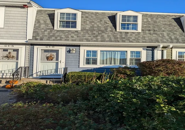 2nd image of 6 Lydon Lane #C-1, Halifax, MA 02338 | MLS# 73547792