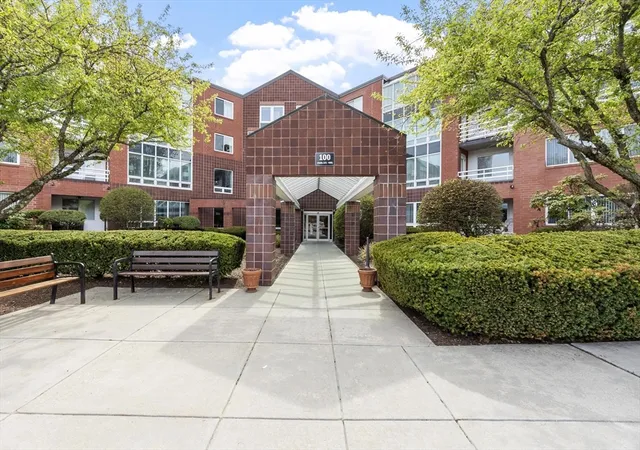 Homes for sale in Woburn, MA | 321 Pl Ln #321, Woburn, MA 01801 | MLS# 73521018