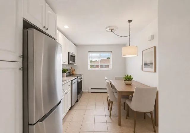 4th image of 68 Byron Rd #5, Boston, MA 02467 | MLS# 73538049