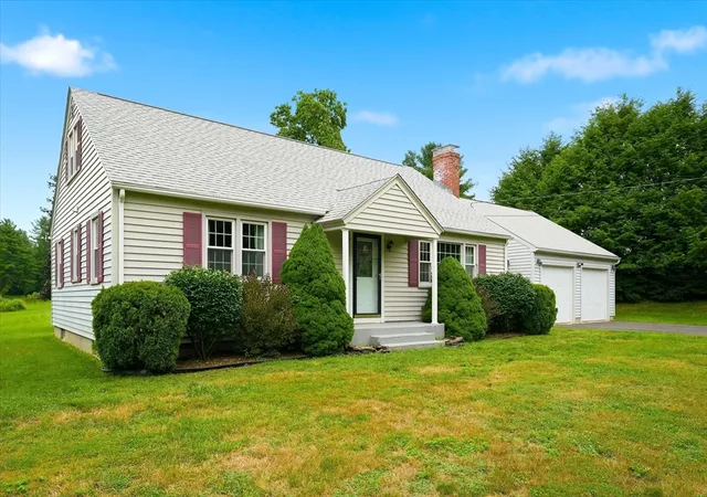2nd image of 177 Whitaker Rd, Westfield, MA 01085 | MLS# 73559672