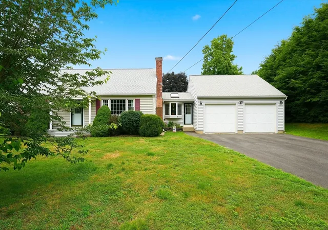 3rd image of 177 Whitaker Rd, Westfield, MA 01085 | MLS# 73559672