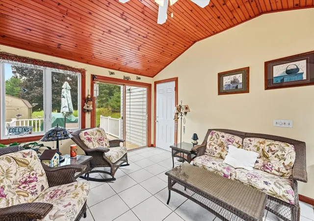 4th image of 177 Whitaker Rd, Westfield, MA 01085 | MLS# 73559672