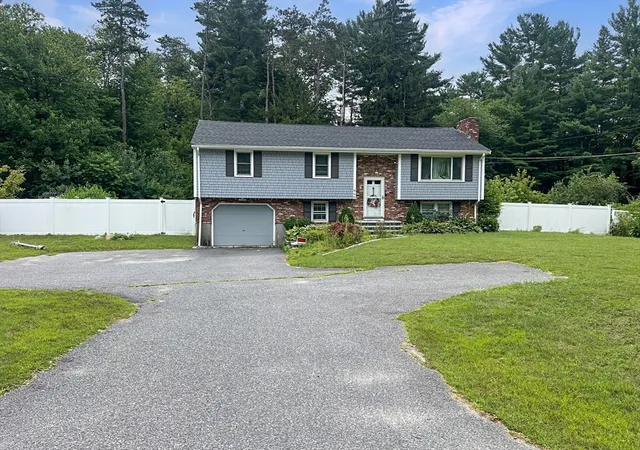 1st image of 860 School Street, Mansfield, MA 02048 | MLS# 73553120
