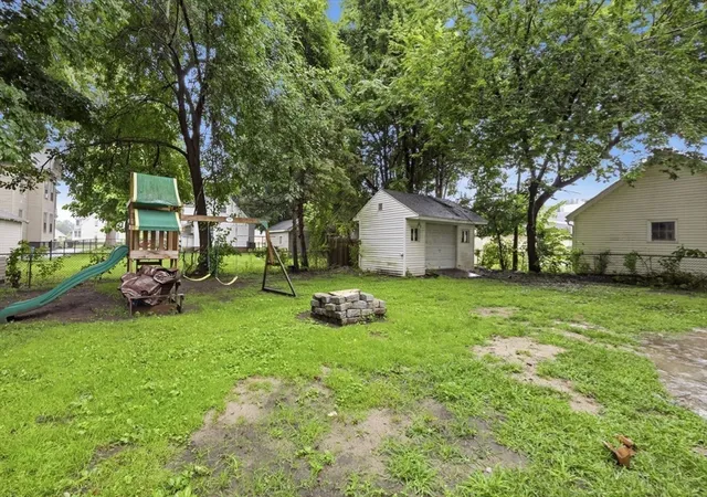 2nd image of 5 Princeton St, Westfield, MA 01085