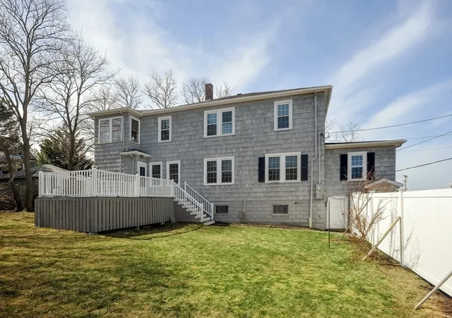 Homes for sale in Hull, MA | 30 Rockland Cir, Hull, MA 02045 | MLS# 73527881