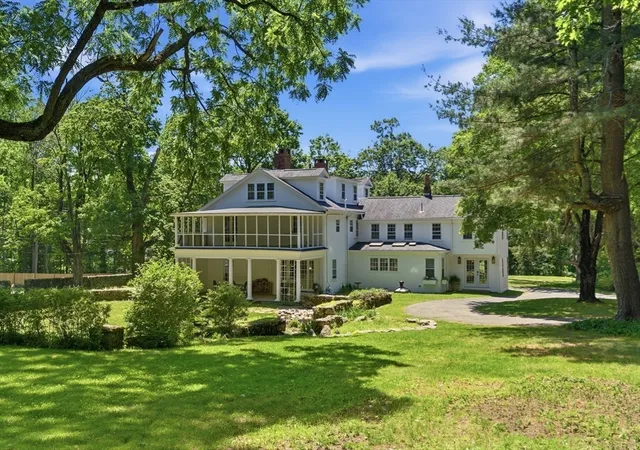 4th image of 110 Washington St, Sherborn, MA 01770 | MLS# 73537065