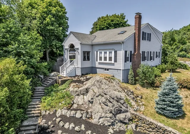 Homes for sale in Salem, MA | 134 Highland Ave, Salem, MA 01970 | MLS# 73549782