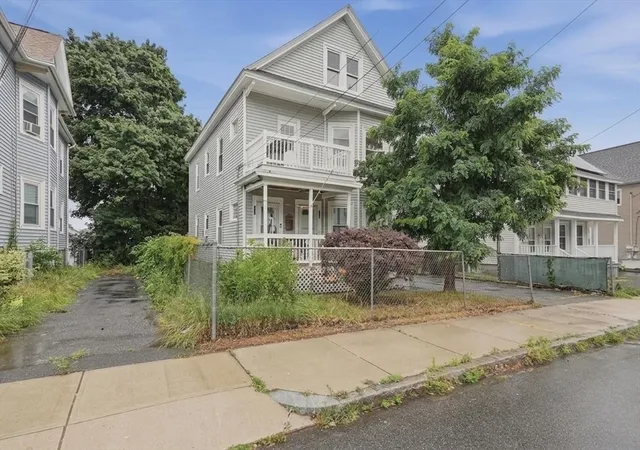Homes for sale in Methuen, MA | 179 181 Oakland Avenue, Methuen, MA 01844 | MLS# 73547572
