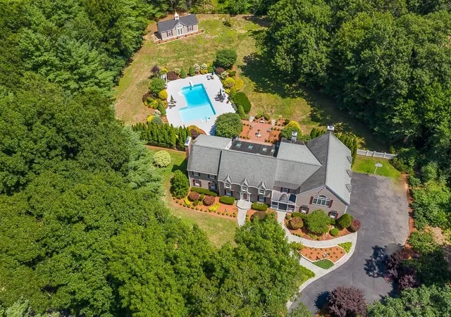 Photo 3 of Sale Pending at 26 Mount Vernon Rd, Boxford, MA 01921 | MLS# 73540418 | Listing updated on 2026-08-12
