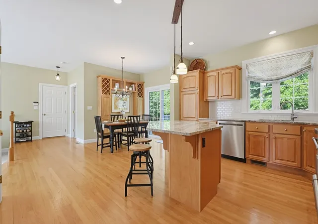 5th image of 7 Hayden Ln, Ashland, MA 01721 | MLS# 73553828