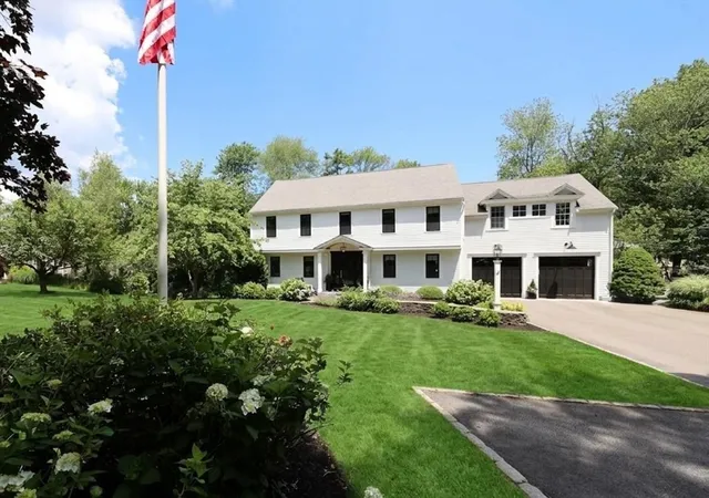 Homes for sale in Hingham, MA | 4 Quail Run, Hingham, MA 02043 | MLS# 73541613