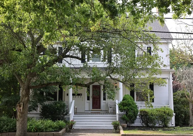 3rd image of 9 Park Street #1, Danvers, MA 01923 | MLS# 73549781