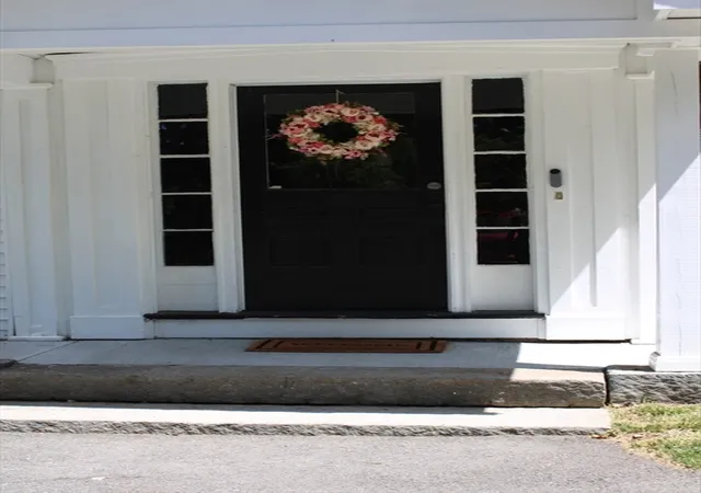 Homes for sale in Lancaster, MA | 307 Main St, Lancaster, MA 01523 | MLS# 73537309