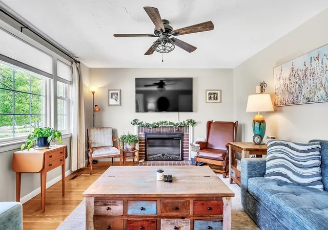 Homes for sale in Burlington, MA | 39 Mill St, Burlington, MA 01803 | MLS# 73524630