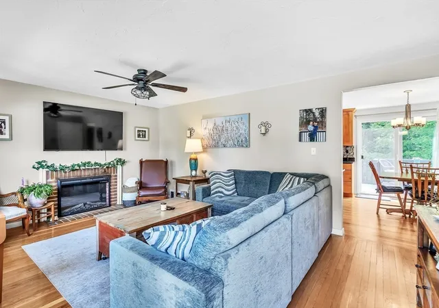 Homes for sale in Burlington, MA | 39 Mill St, Burlington, MA 01803 | MLS# 73524630